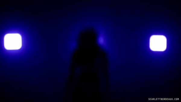 realscarlettbordeaux20180720_Still081.jpg
