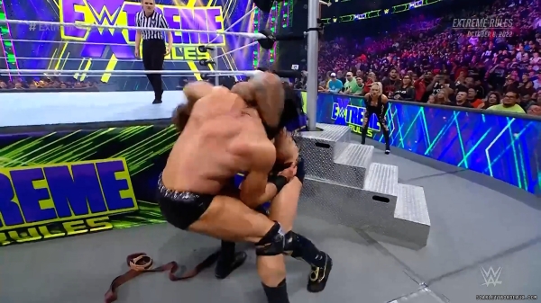 scarlettppv20221008_00_10_12_15_Still297.jpg