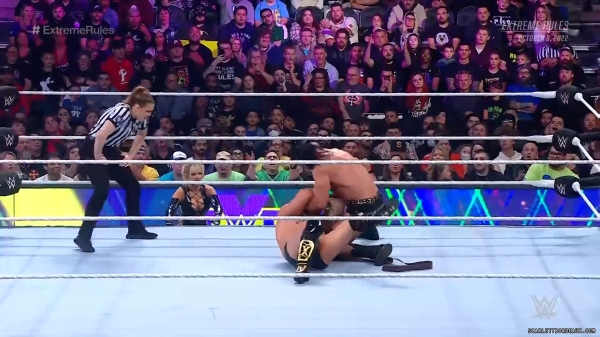 scarlettppv20221008_00_11_29_15_Still339.jpg